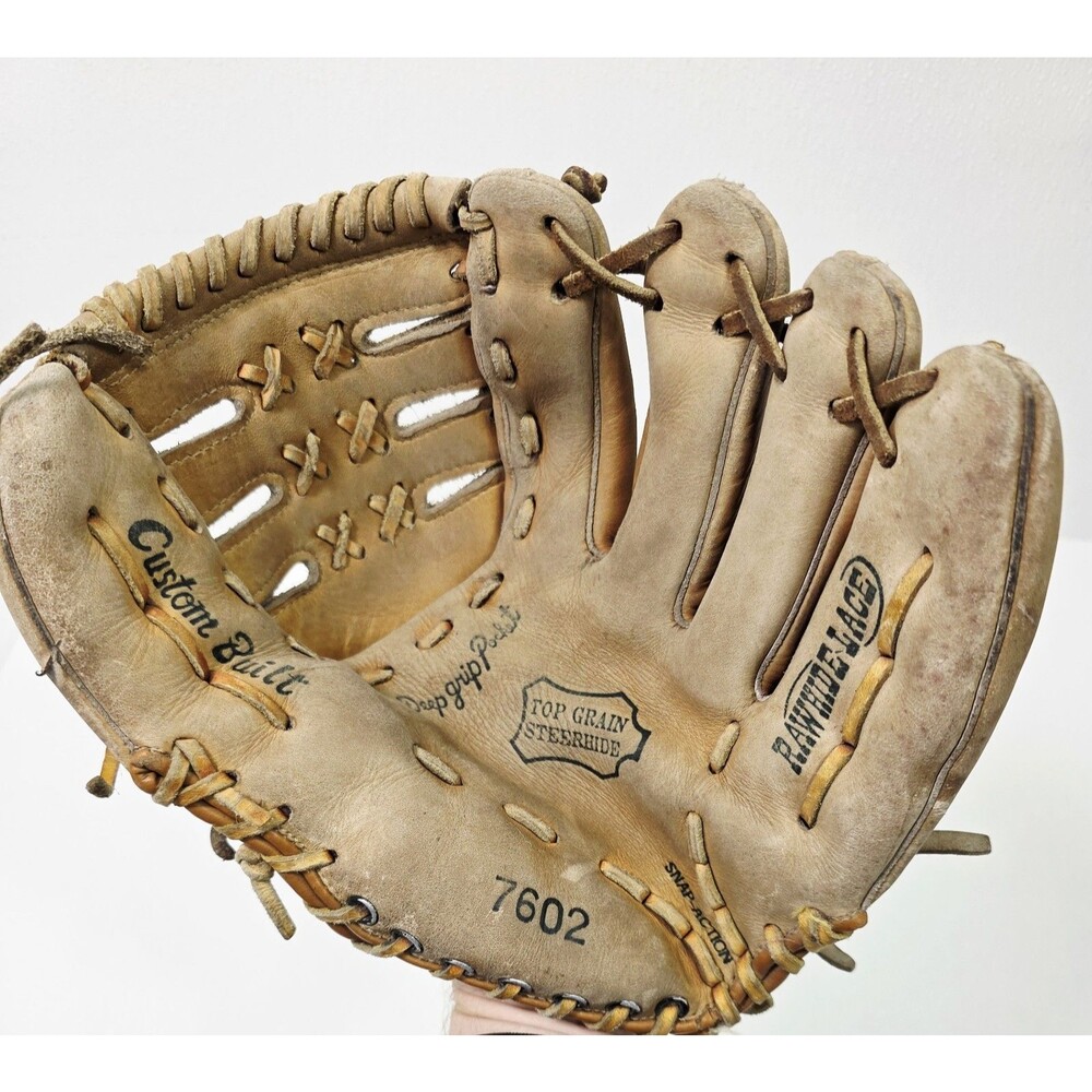 Vintage Leather Baseball Glove Custom Built Rawhide Lace Broken In RHT 7602